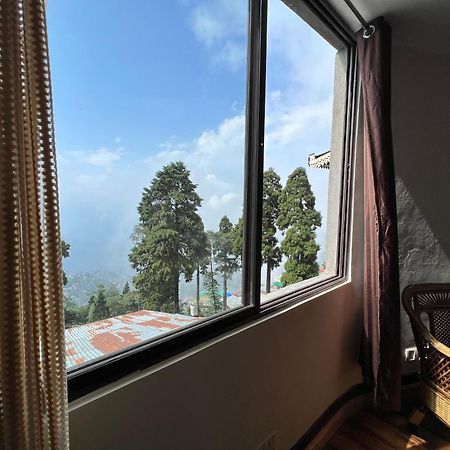 Darjeeling Heights - A Boutique Mountain View Homestay المظهر الخارجي الصورة