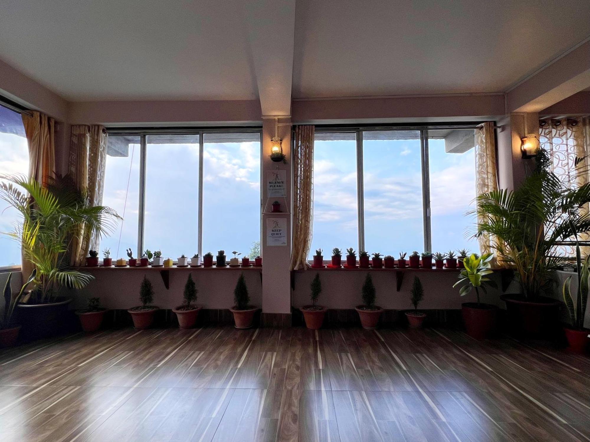 Darjeeling Heights - A Boutique Mountain View Homestay المظهر الخارجي الصورة