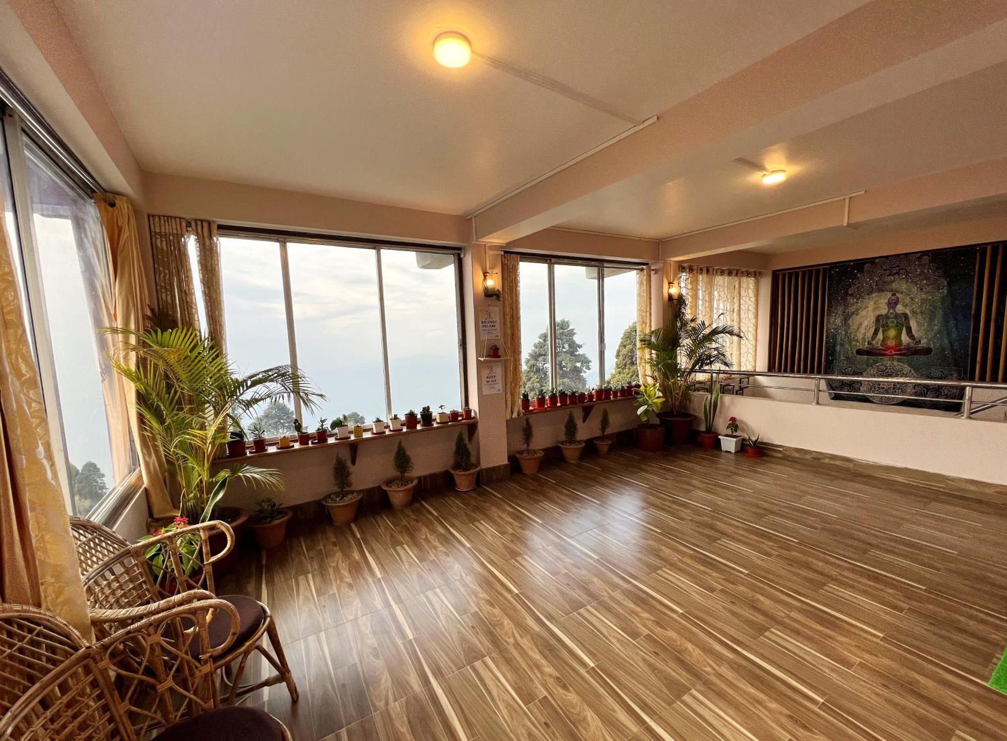 Darjeeling Heights - A Boutique Mountain View Homestay المظهر الخارجي الصورة